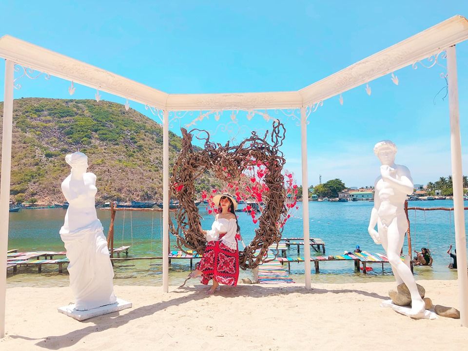 http://dulichbiendao.vn/tour-nha-trang-gia-re.html